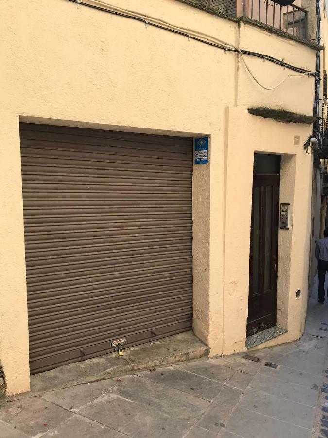 Apt 2 Acollidor Al Centre Historic De Vic Aptgarbi 외부 사진