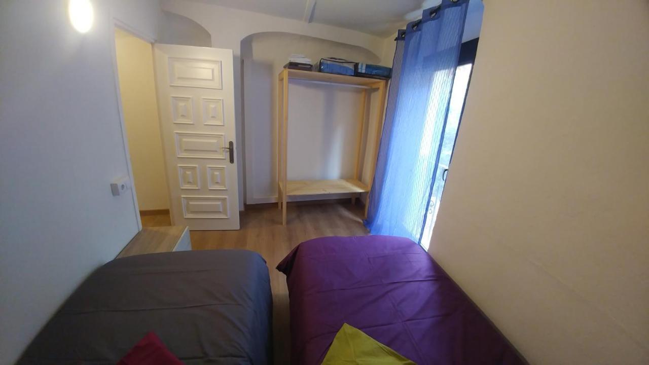 Apt 2 Acollidor Al Centre Historic De Vic Aptgarbi 외부 사진
